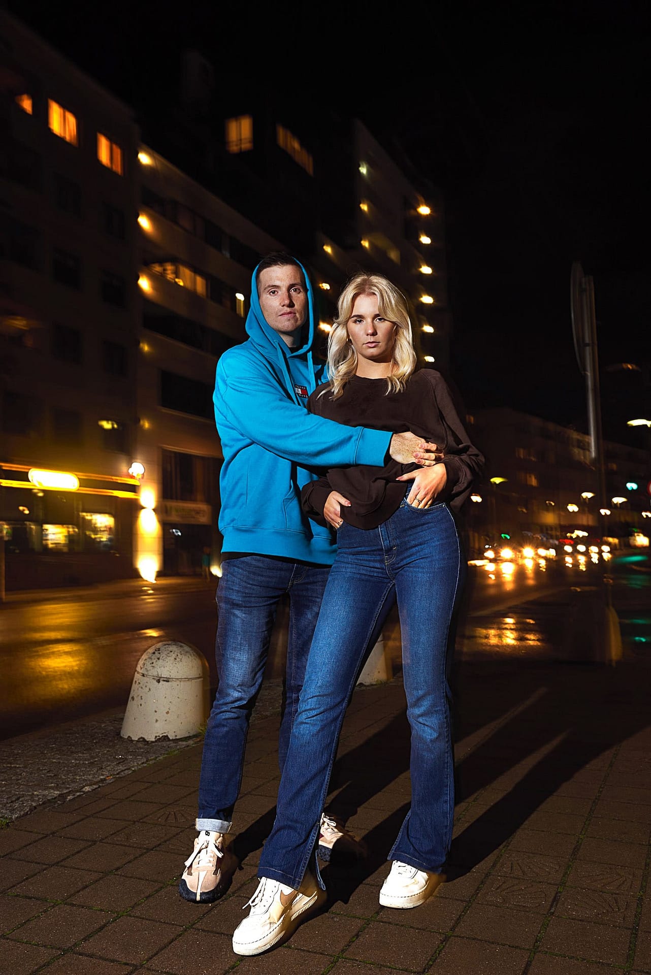 Dani & Kevin sesja zdjęciowa z parą nocną porą w gdyni