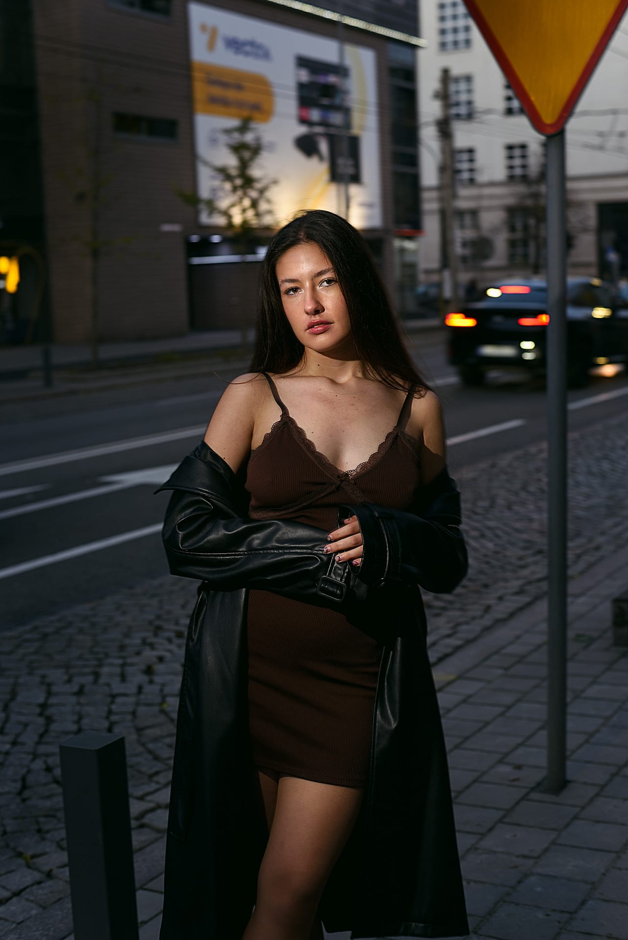 wieczorna sesja modowa z modelką w Gdyni wieczorna sesja zdjęciowa z modelką w Gdyni